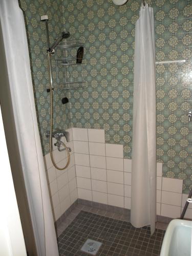 Bathroom, Guesthouse Kupittaa in Luostarinmaki