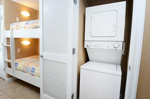 Boardwalk 1406 by RealJoy Vacations - image 6