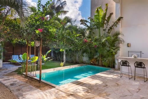 Design Villa with Concierge, 4BR, 12 guests in Tulum, Mexico