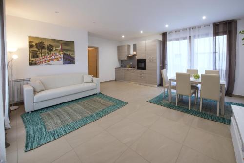 Residence Rapisardi by RECEPTIO 2