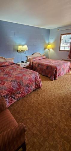 Deluxe Inn Jasper detail