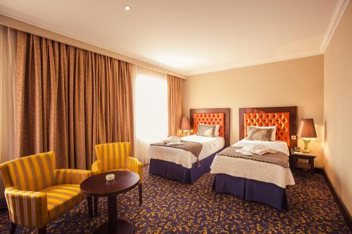 1 double bed