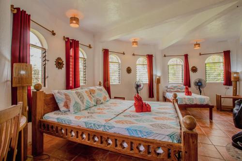 Atremaru Jungle Retreat near Sabang Tengerpart