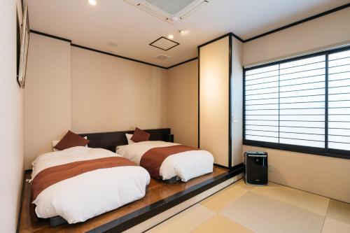 Economy Twin Room
