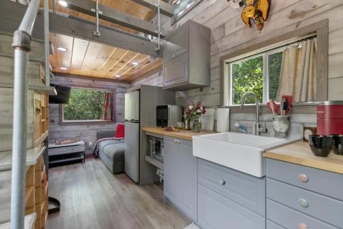 Stunning Modern Tiny Home with Grill - main image