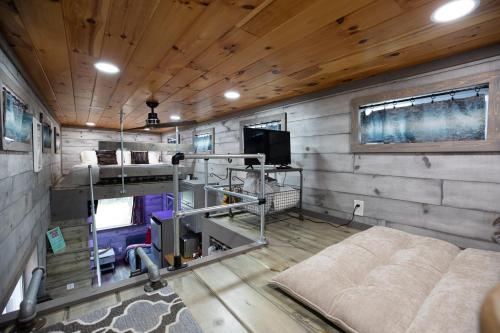 Stunning Modern Tiny Home with Grill - image 12