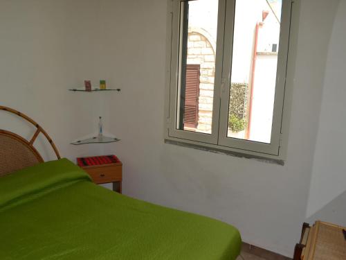 Apartment Directly On The Beach With Air Conditioning And Terrace; Pets Allowed - image 14