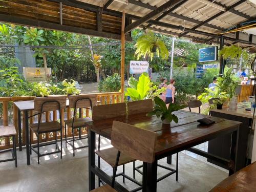 Facilities, Sweed Dee Hostel near Thai sea