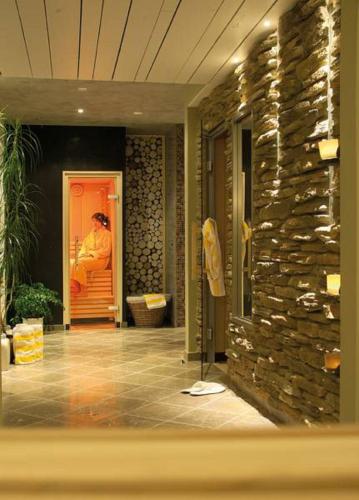 ซาวน่า, Schieferhof in ชมาลเลนเบิร์ก