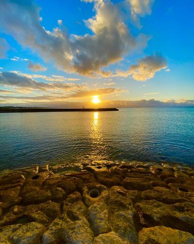 Villa Sunbeams ヴィラ・サンビームス in Kin