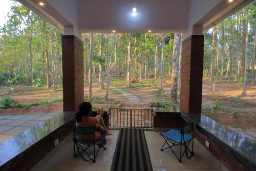 Tall Trees - Modern forest Villa in Wayanad