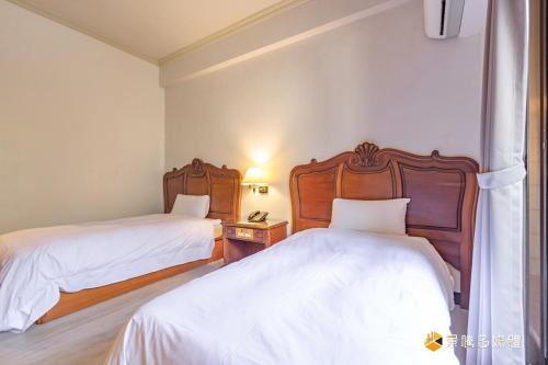 Spring Hotel – Jiaoxi, WV