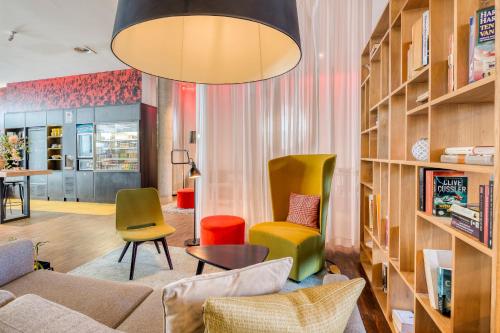 Holiday Inn Express Mechelen City Centre an IHG Hotel - image 14