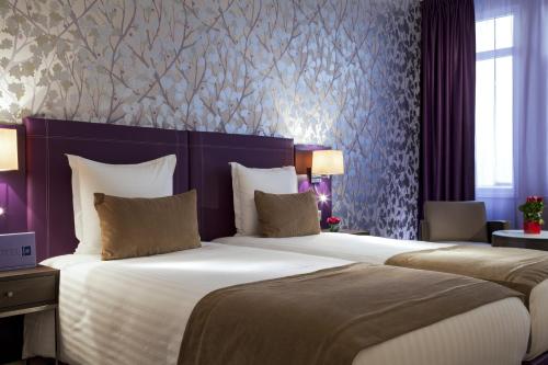 Timhotel Opéra Blanche Fontaine - image 4