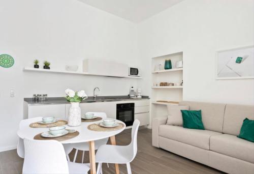 SOFIA LAKE SUITE, Como