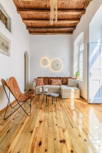 Seablue Town Maisonette