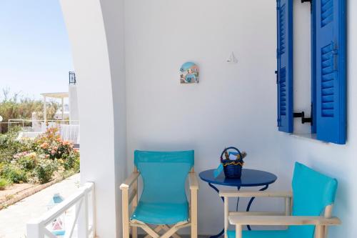 Eleana Studios in อัมเปลัส