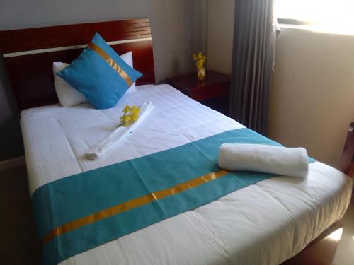1 twin bed
