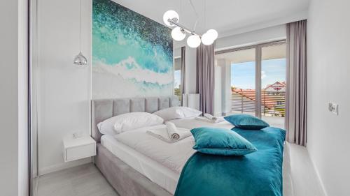 One-Bedroom Apartment image 4