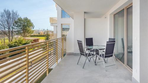 One-Bedroom Apartment image 1