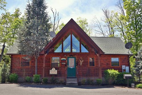 Smoky Mountain Getaway #435 by Aunt Bug's Cabin Rentals - main image