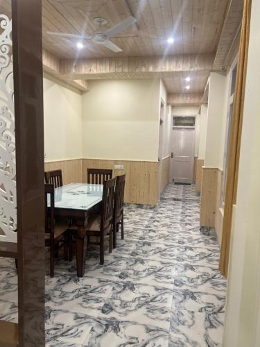 Samarth Kasauli hills - image 3