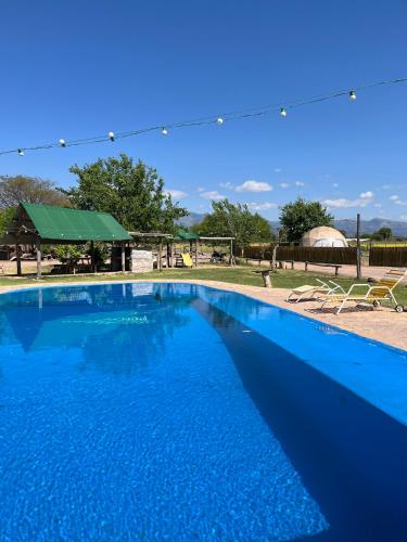 Glamping Salta in โกโรเนล มอลเดส