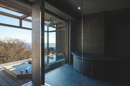 Open air bath, TheMana Village in Tosashimizu