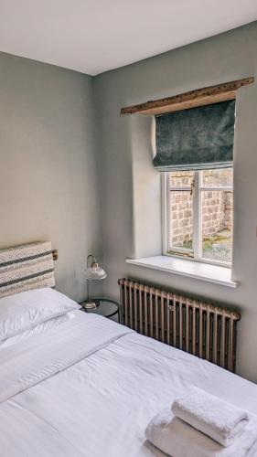 Alison House - main image