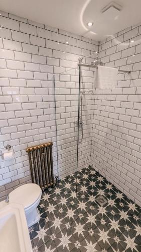 Alison House - image 8