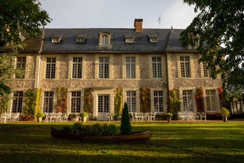 . Château De Noirieux