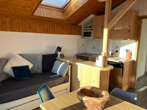 Appartement entre lac et montagne Thollon les Memises