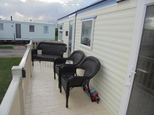8 Berth on Coastfields (Everglade) 5