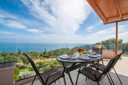 DN Beach Coast Villa by "elite"
