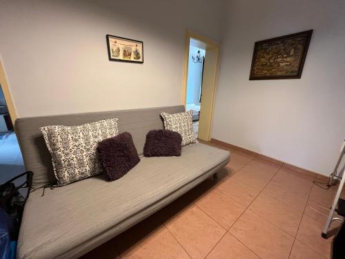 113 in Sofia with 2BR and 2 full bath, Sofia (Foto 6)