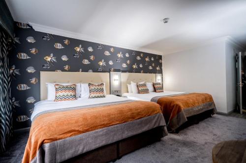 Best Western Plus White Horse Hotel - image 11