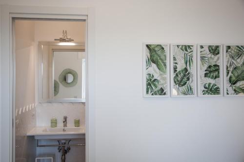 Superior Villa image 6