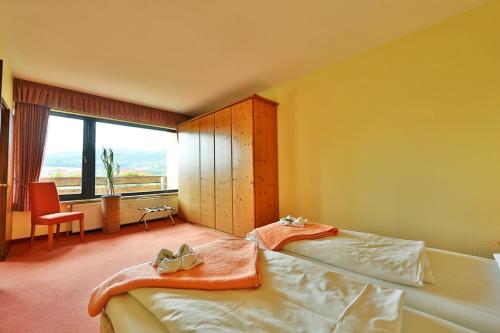Standard Family Room