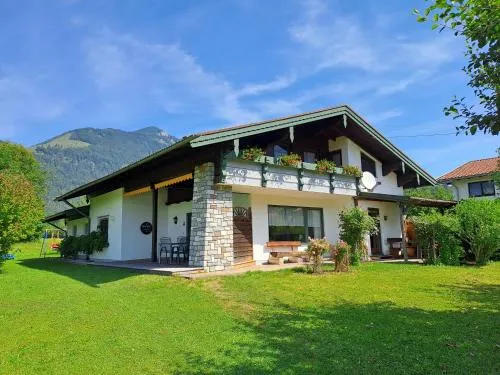 Landerhauser-Hof in Schleching, Deutschland