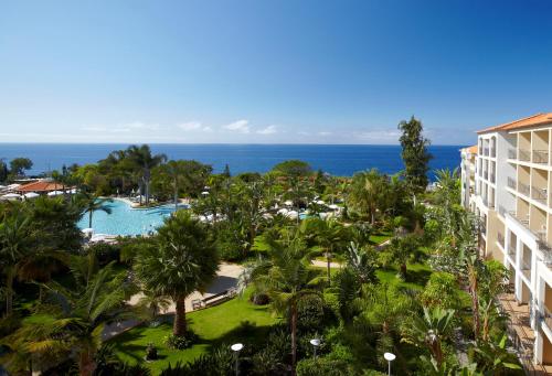  Suite Hotel Eden Mar - PortoBay in Funchal