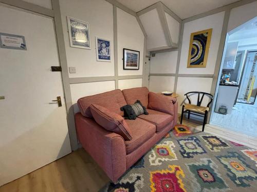"The Eastbourne" Pet Friendly Seafront Apartment