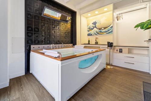 Ukiyo Suites And Rooms 2
