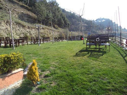 Dārzs, Hotel A Santiago in Belorado