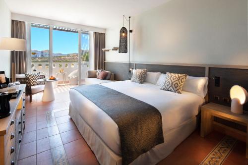 富埃特文圖拉公主住宿 (Fuerteventura Princess) in 普拉亞德建尼亞