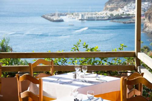 Mogan Princess & Beach Club - image 8