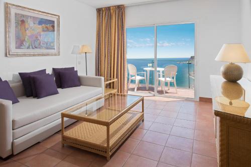 Mogan Princess & Beach Club - image 13