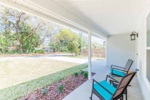 Brand New Bungalow with King Bed Suites in St Aug in Other