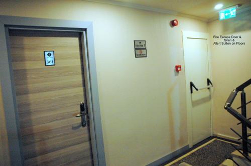 Sinem Hotel - image 10