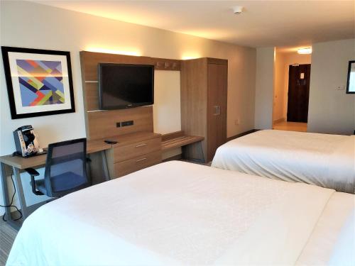 Holiday Inn Express & Suites San Antonio West Sea World Area, an IHG Hotel