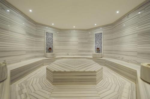 Massage, Radisson Blu Bosphorus Hotel Istanbul in Beşiktaş